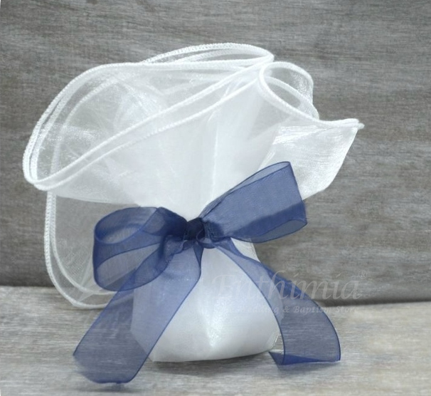 38-Swirly White and Navy Organza Favor